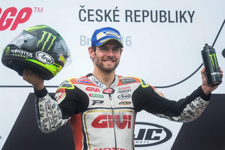 Crutchlow trionfa,  la prima vittoria della carriera in MotoGP. Epa